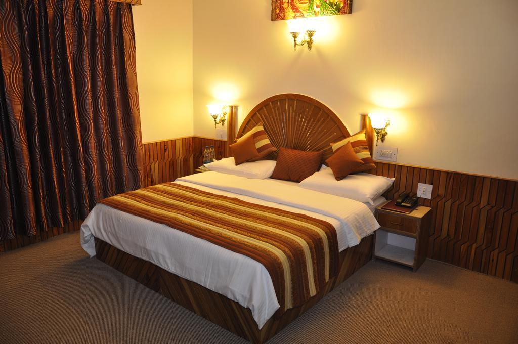 Hotel Natraj Manali Dharamshala Habitación foto