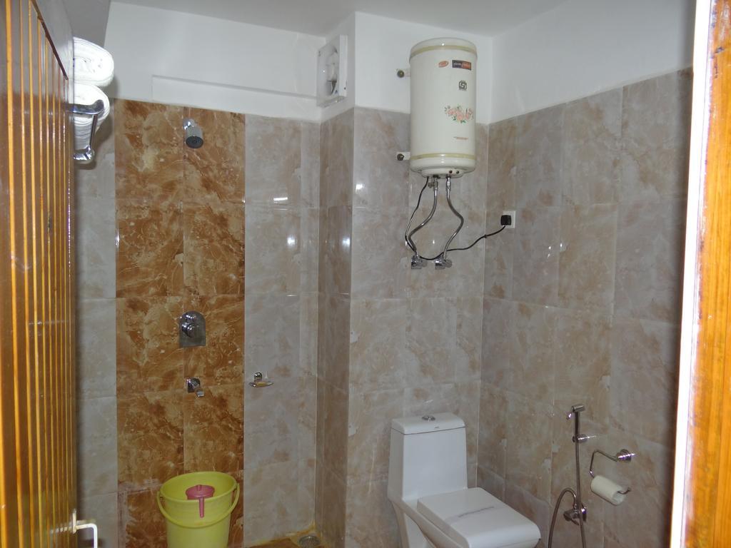Hotel Natraj Manali Dharamshala Habitación foto