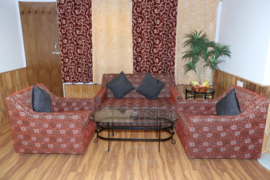 Hotel Natraj Manali Dharamshala Habitación foto